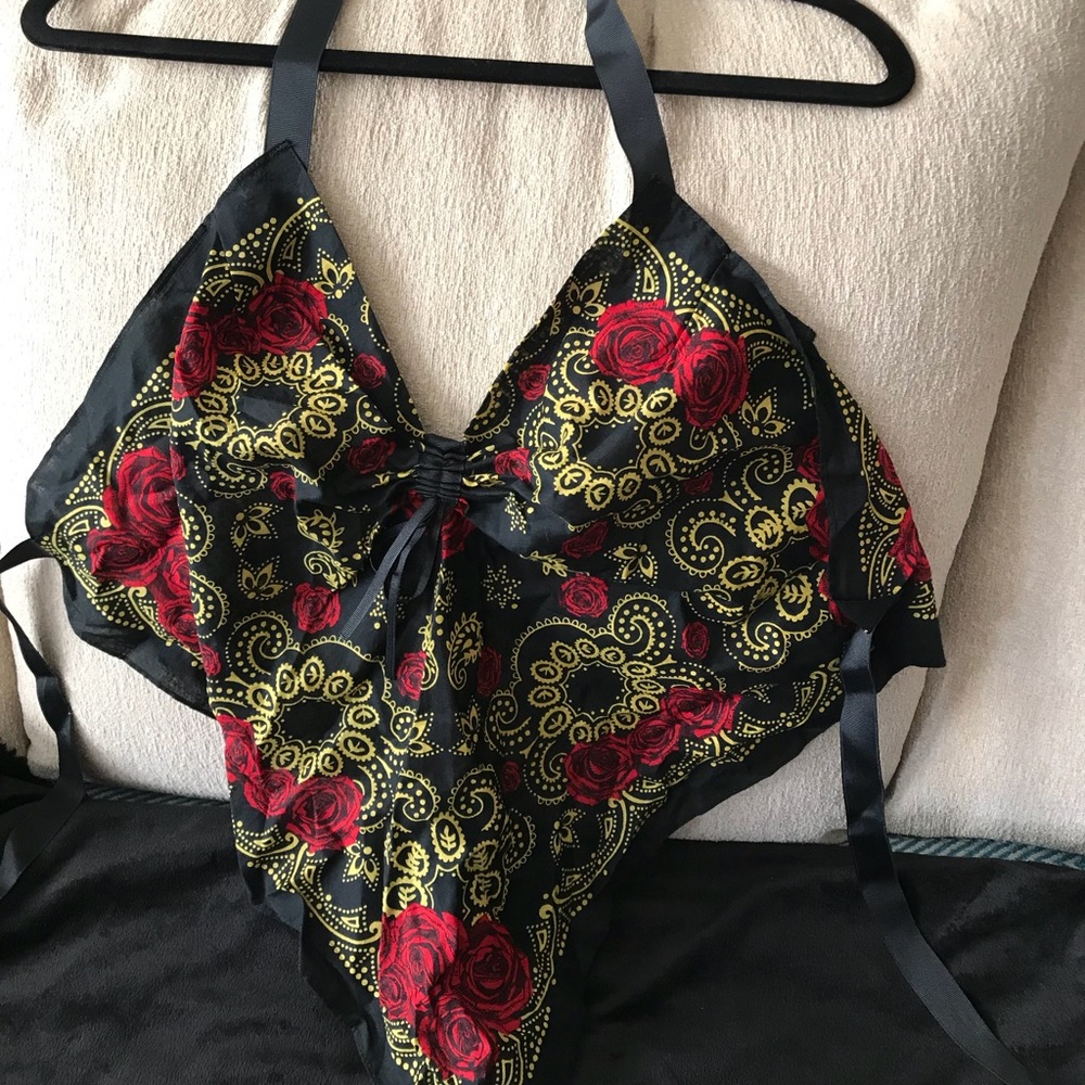 Halter top new